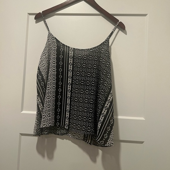 Forever 21 Black and White Asymmetrical Camisole - Picture 1 of 4